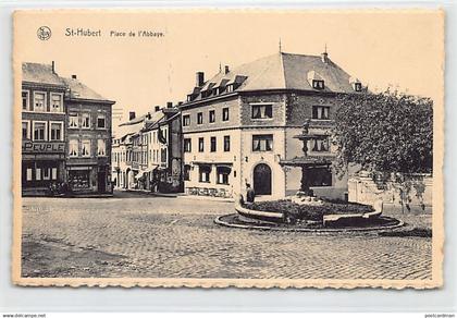 SAINT-HUBERT (Prov. Lux.) Place de l'Abbaye