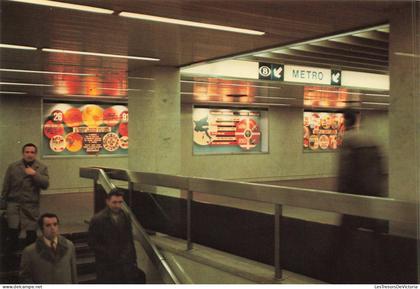 [-20%] BELGIQUE - Bruxelles - Métro - Schuman Mézzanine Ouest - Animé -  Carte Postale