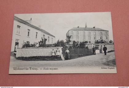 CPA - WALCOURT - LES TRIEUX - ECOLE MOYENNE ( ANIMATION - EDITION FAGNART )