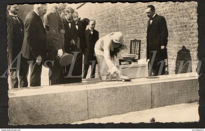 Postcard / CPA / ROYALTY / Belgique / België / Reine Elisabeth / Anderlecht / Maison des Invalides / 1925