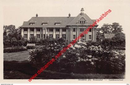 Deurne - Rivierenhof landbouwschool - Deurne