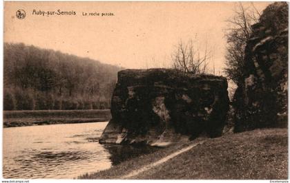 CPA Carte postale Belgique Auby sur Semois La Roche percée    VM103801
