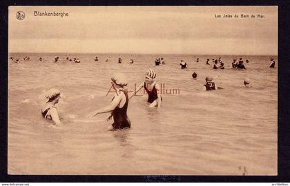 CPA / postcard / Blankenberge / Blankenberghe / les joies du Bain de Mer / Nels / Thill, Bruxelles, no. 46 / 2 scans