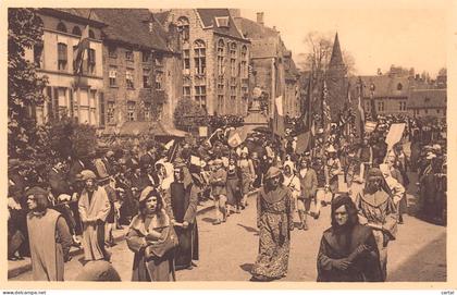 BRUGGE - Processie van het H. Bloed - De Ambachten der stad.