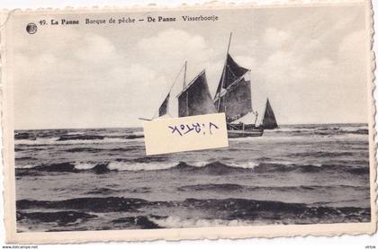 De Panne - La Panne  :     visserboot -  la peche  (  met zegel )