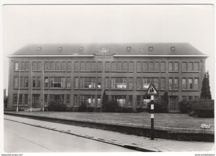 Denderleeuw - Kollege - & school