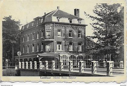 DILSEN STOKKEM. LANKLAAR. HOTEL BEAU SEJOUR