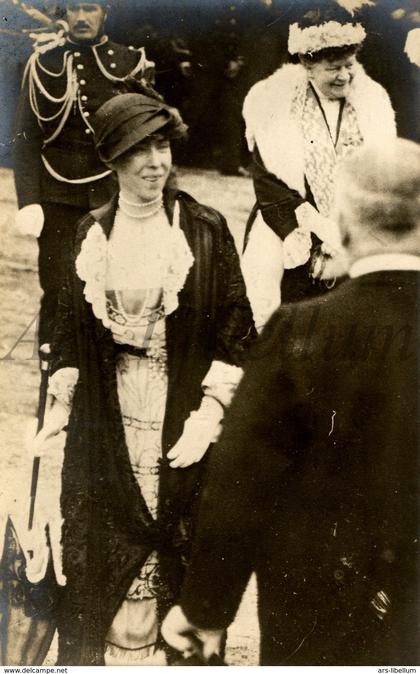 Postcard / ROYALTY / Belgium / Belgique / België / reine Elisabeth / koningin Elisabeth / Gent