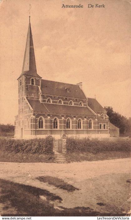 BELGIQUE - Attenrode - Kerk - Eglise - Bâtiment - Clocher - Flèche - Rue - Rural - Ed C Swinnen - Carte postale ancienne