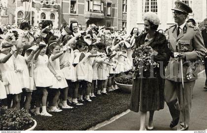 Postcard / ROYALTY / Belgique / reine Fabiola / koningin Fabiola / roi Baudouin / koning Boudewijn / Hasselt / 1962