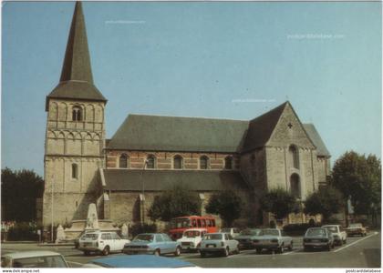 Herent - O. L. Kerk - & old cars