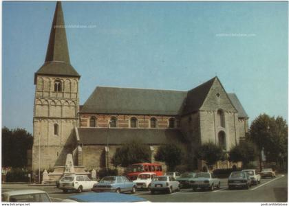 Herent - O. L. V. Kerk - & old cars
