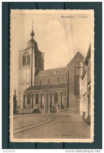 HERENTHOUT: De Kerk, niet gelopen postkaart (Uitg Louis Schoors-Mans) (GA19338)