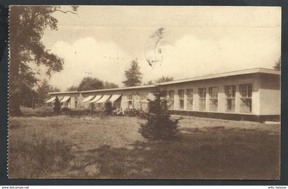 +++ CPA - PIETREBAIS - Sanatorium de l'Oeuvre Royale  "Les Petites Abeilles" - Domaine de la Chise - La Clinique  //