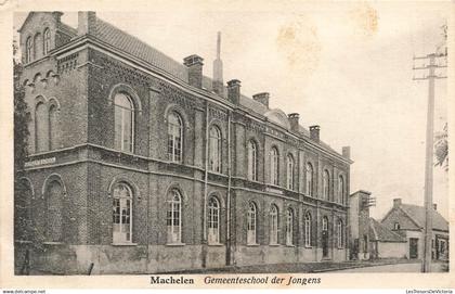 BELGIQUE - Machelen - Gemeenteschool der Jongens - entrée - poteau - rue - Carte Postale Ancienne
