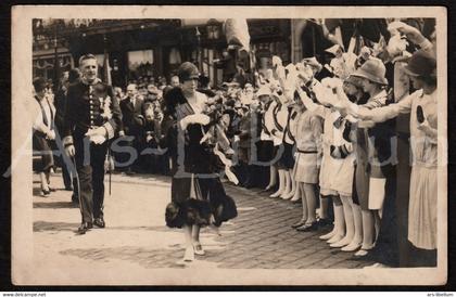 Postcard / ROYALTY / België / Belgique / Koningin Elisabeth / Mechelen / Malines / 1927 / 2 scans / unused