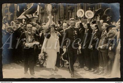 Postcard / CPA / ROYALTY / Belgique / België / Reine Elisabeth / Koningin Elisabeth / Mons / Bergen / 1927 / 2 scans