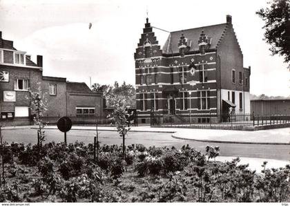 Niel - Gemeentehuis