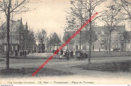 Trueelplaat - Place du Trumeau - Niel