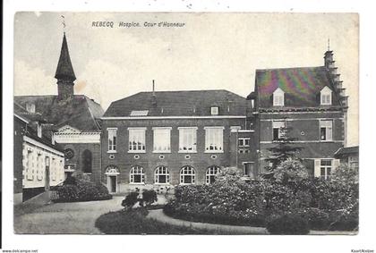 Rebecq - Hospice - Cour d'Honneur.