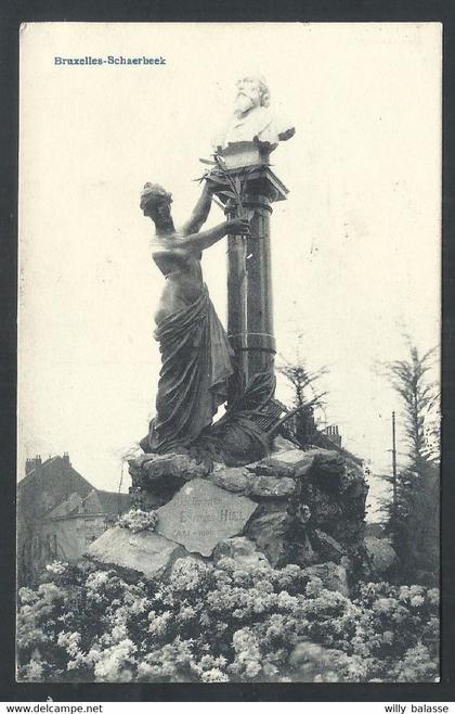 +++ CPA - SCHAERBEEK - SCHAARBEEK - Statue //