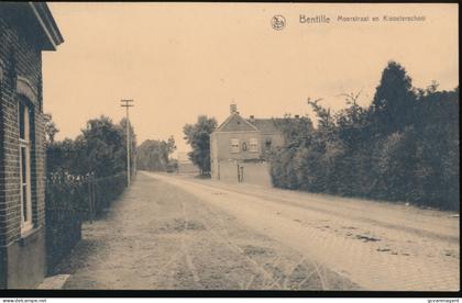 BENTILLE     MOERSTRAAT EN KLOOSTERSCHOOL