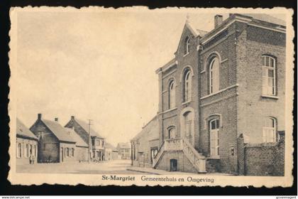 ST.MARGRIET    GEMEENTEHUIS EN OMGEVING