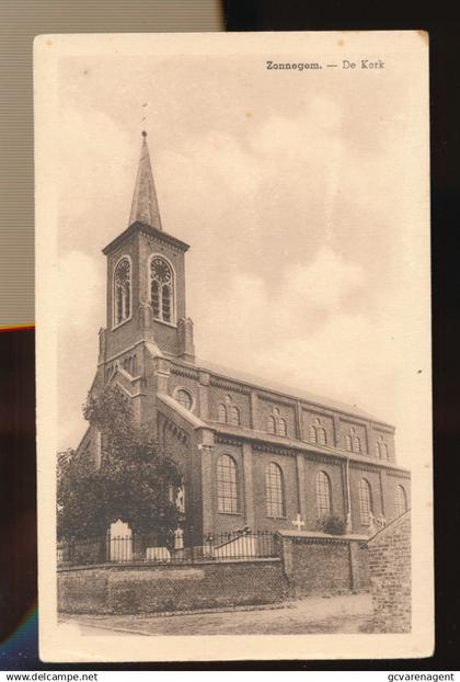 ZONNEGEM     DE KERK
