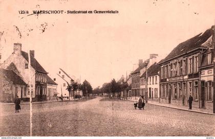 WAARSCHOOT / STATIESTRAAT EN GEMEENTEHUIS