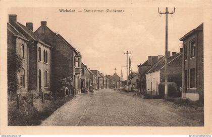 BELGIQUE - Wichelen - Statiestraat - Zuidkant - rue - pavée - maisons - boutiques - animé - Carte Postale ancienne