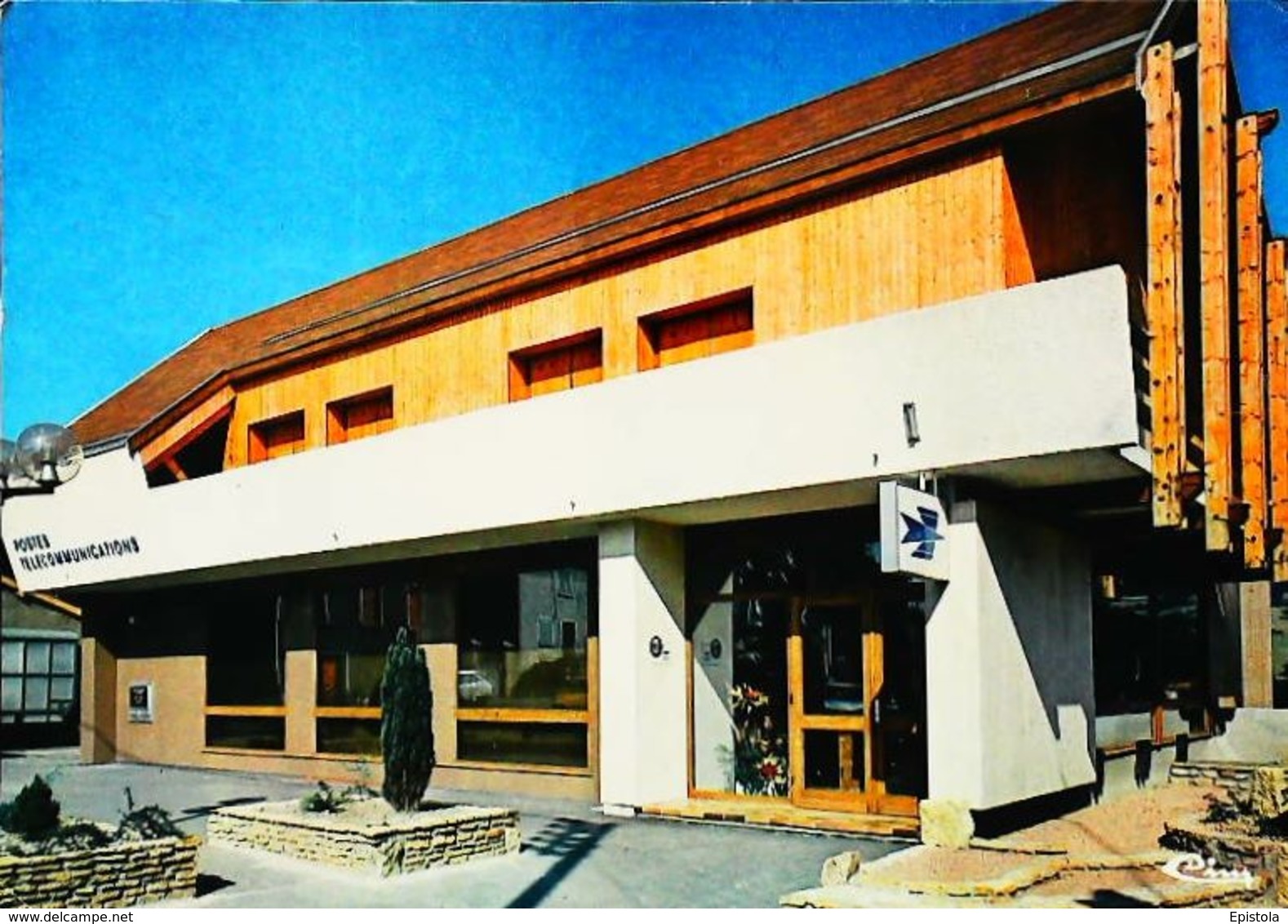 Belmont de la Loire   les PTT poste