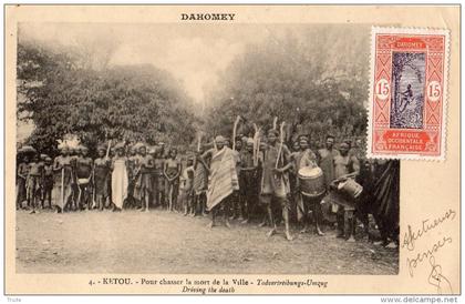 BENIN (DAHOMEY) KETOU POUR CHASSER LA MORT DE LA VILLE