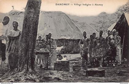 Bénin - Village indigène à Abomey - Ed. inconnu