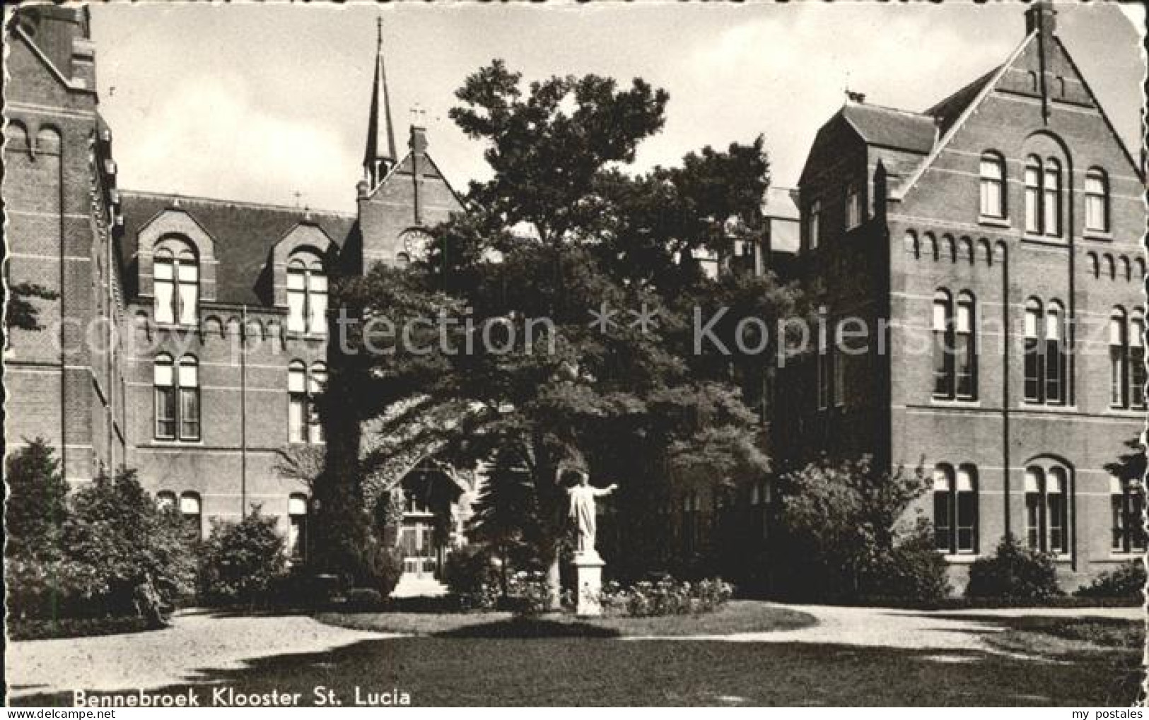 Bennebroek Klooster St Lucia Kloster Denkmal Statue