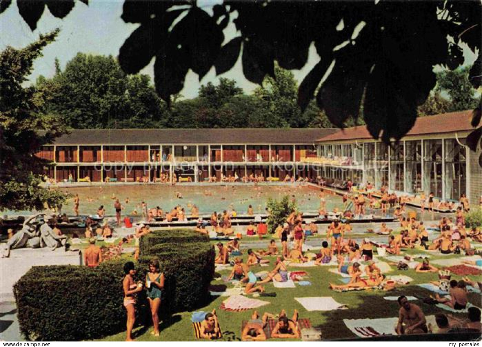 Berg Stuttgart Mineral-Bad Stuttgart-Berg Freibad Schwimmbad Sonnenbaden Badegae