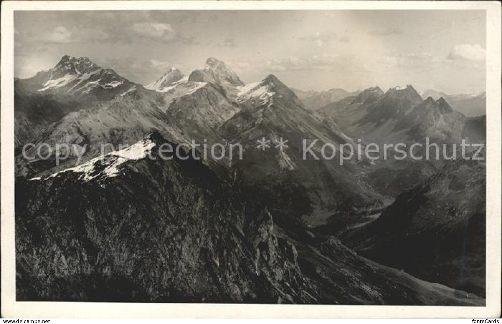 Berguen Bravuogn GR Alpenpanorama