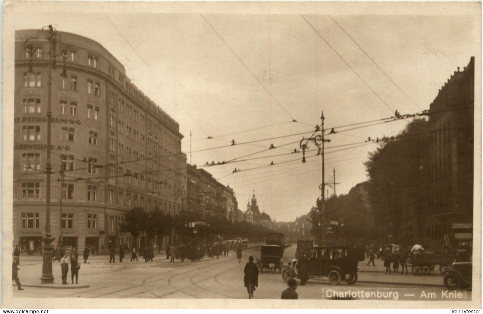 Berlin-Charlottenburg - Am Knie -