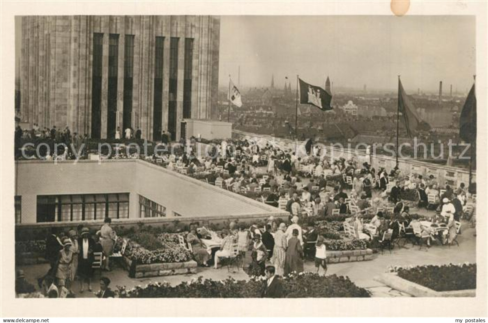 BERLIN  CITY Rudold Karstadt AG Terrasse Hermannplatz