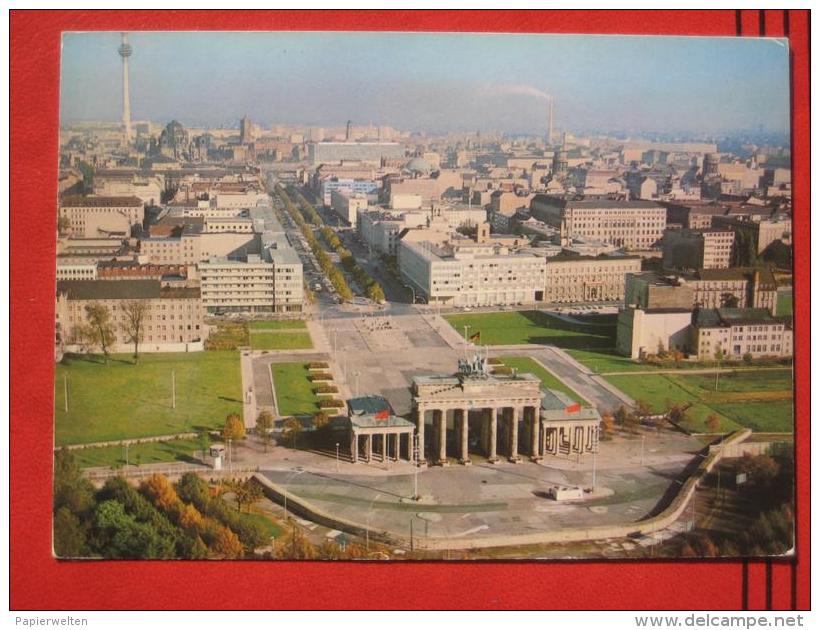 Berlin - Flugaufnahme Brandenburger Tor