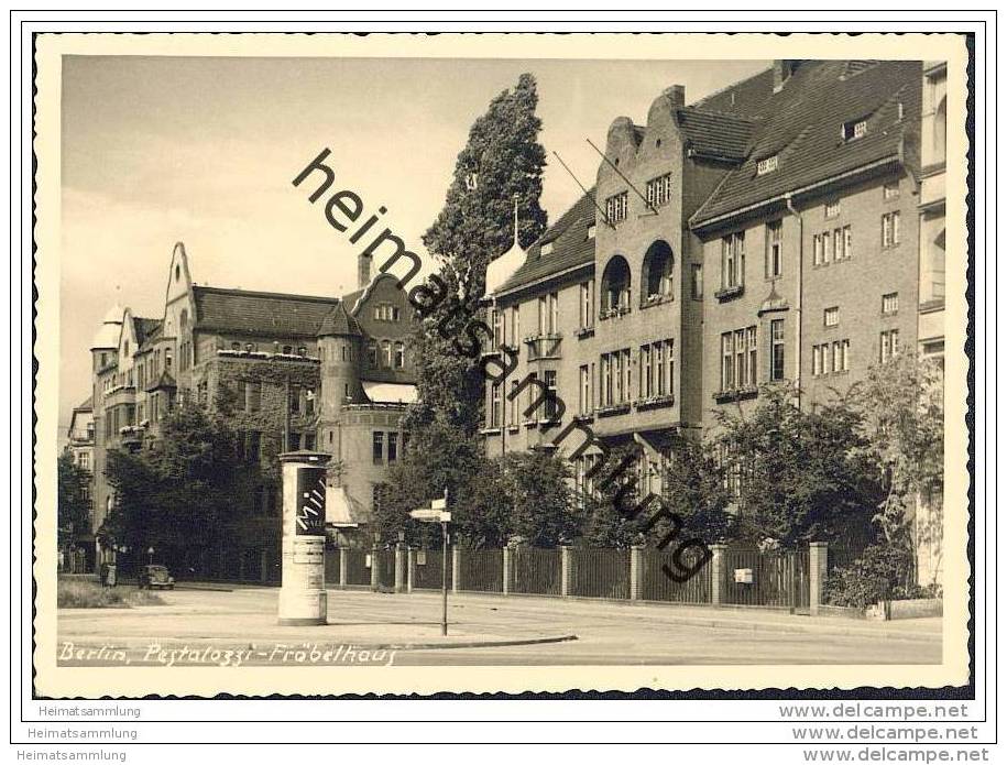 Berlin-Schöneberg - Barbarossastrasse - Pestalozzi-Fröbelhaus - Foto-AK Handabzug