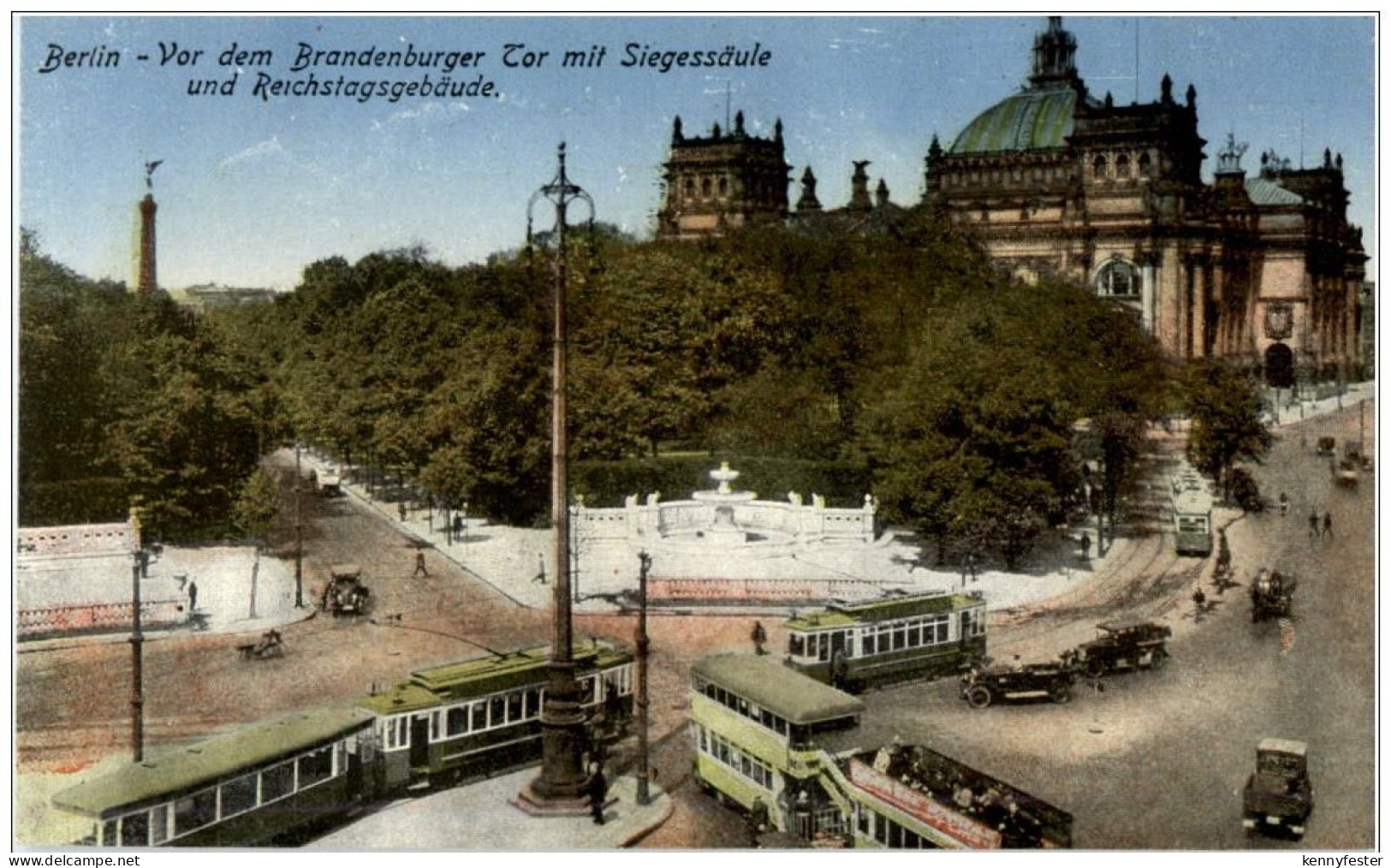Berlin - Vor dem Brandenburger Tor