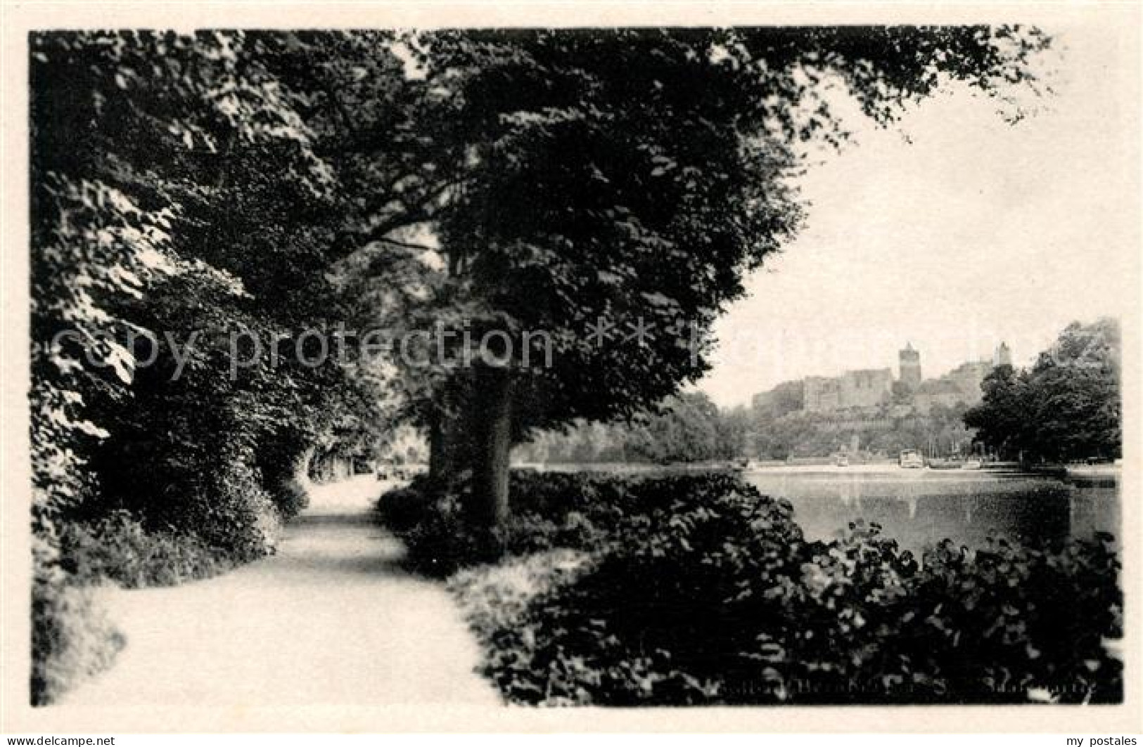 Bernburg Saale Saalepartie Uferpromenade