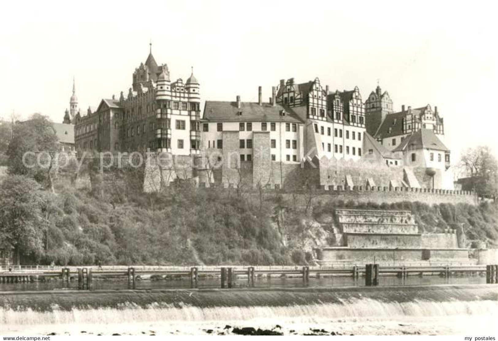 Bernburg Saale Schloss Saale Wehr