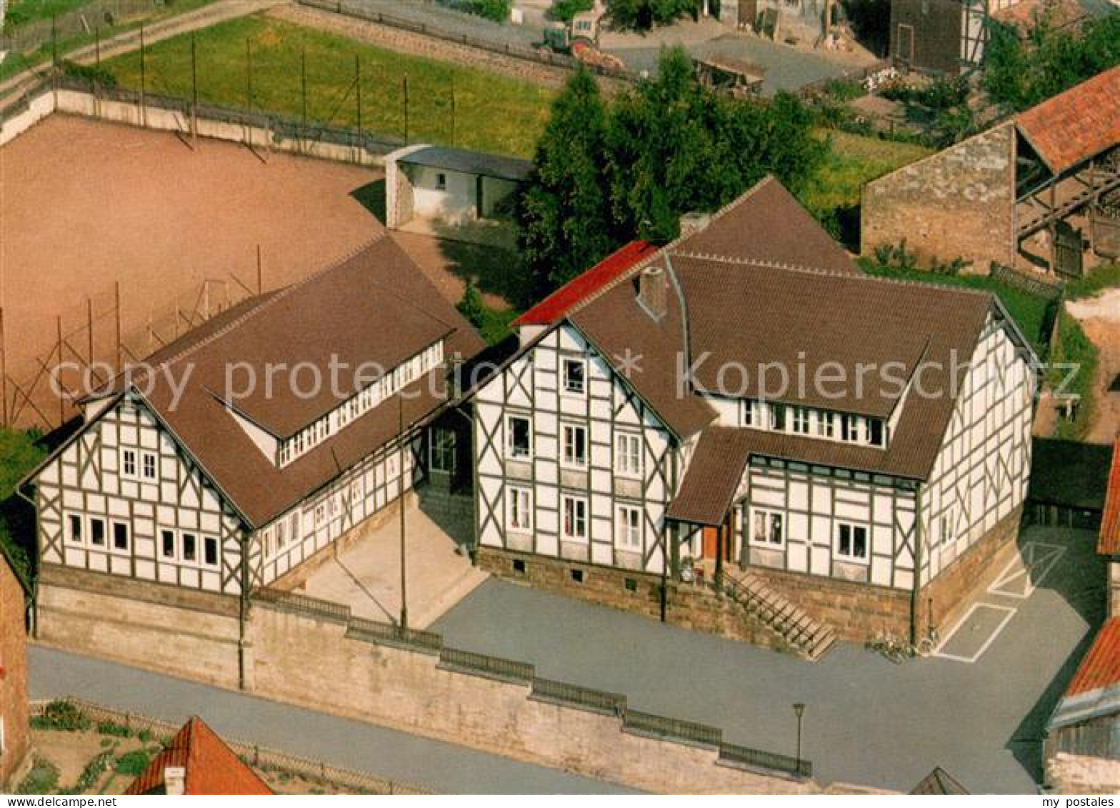 Berndorf Twistetal Schullandheim Fachwerkhaus Fliegeraufnahme