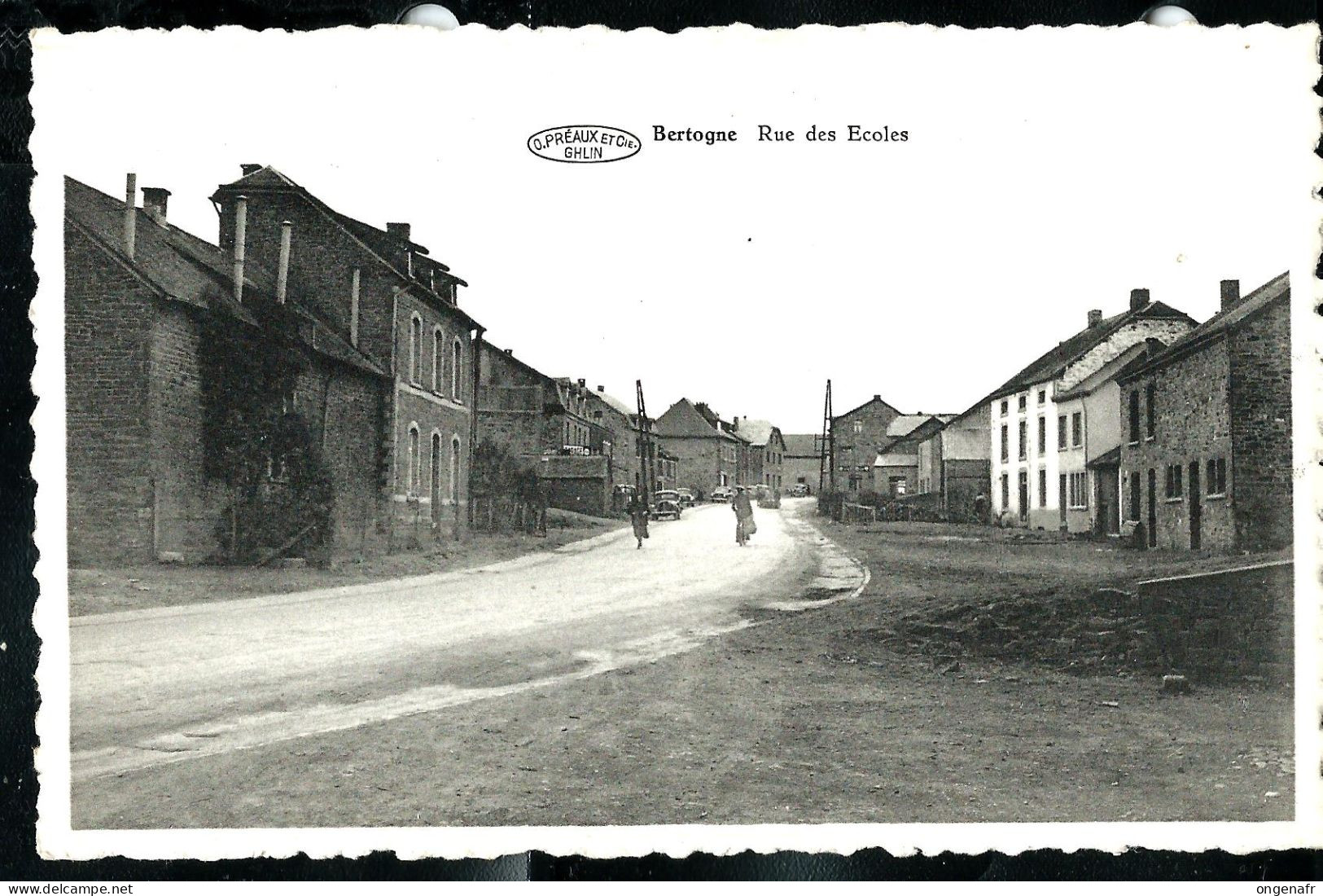BERTOGNE : Rue des Ecoles - Edit: A. Arnould - Molitor - carte neuve
