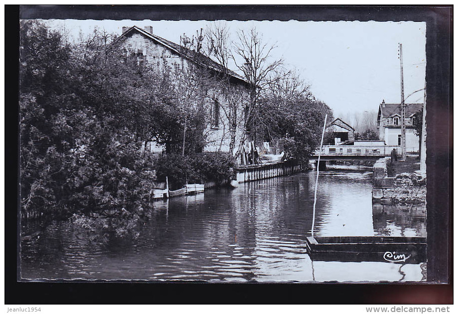 BETHENIVILLE  LE MOULIN