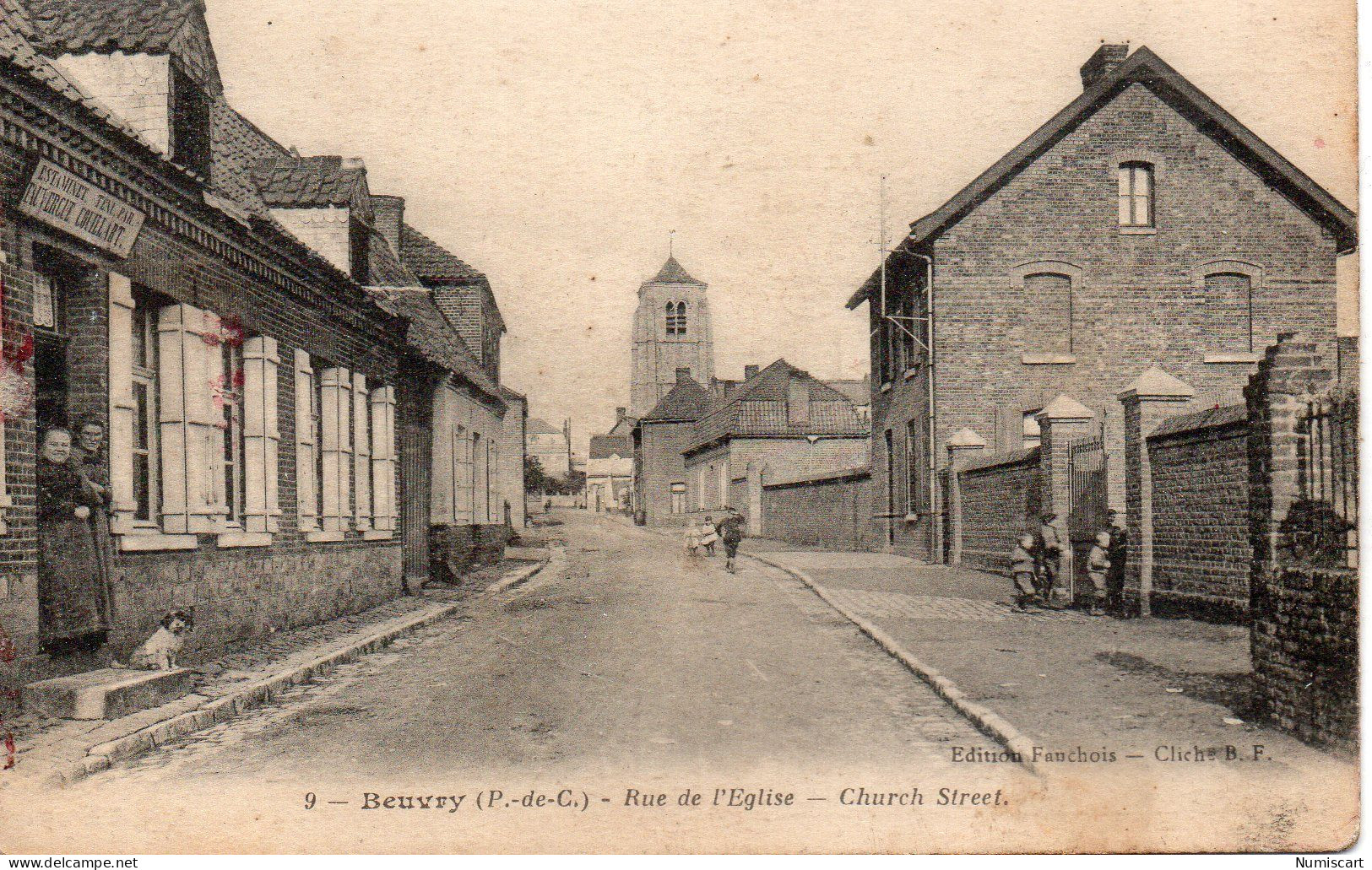 Beuvry animée rue de l'Eglise Estaminet