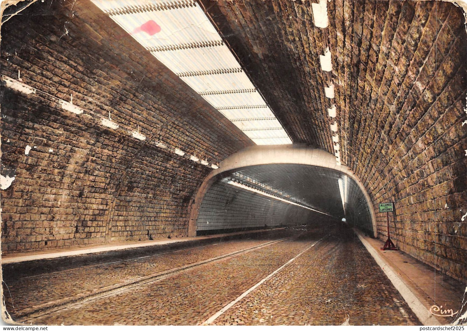 BF1340 lyon entree tunnel lyon  France