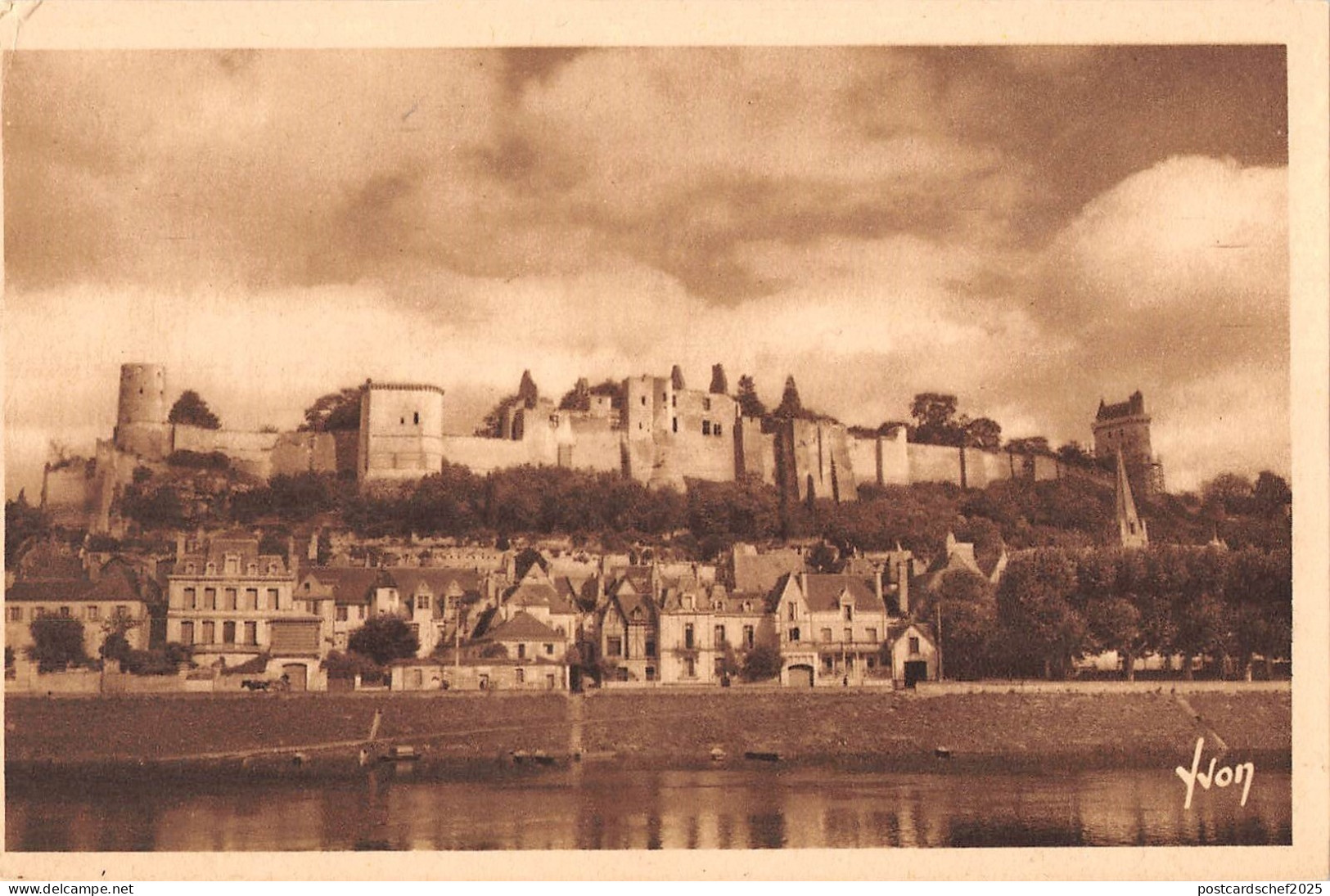BF5308 chinon france     France