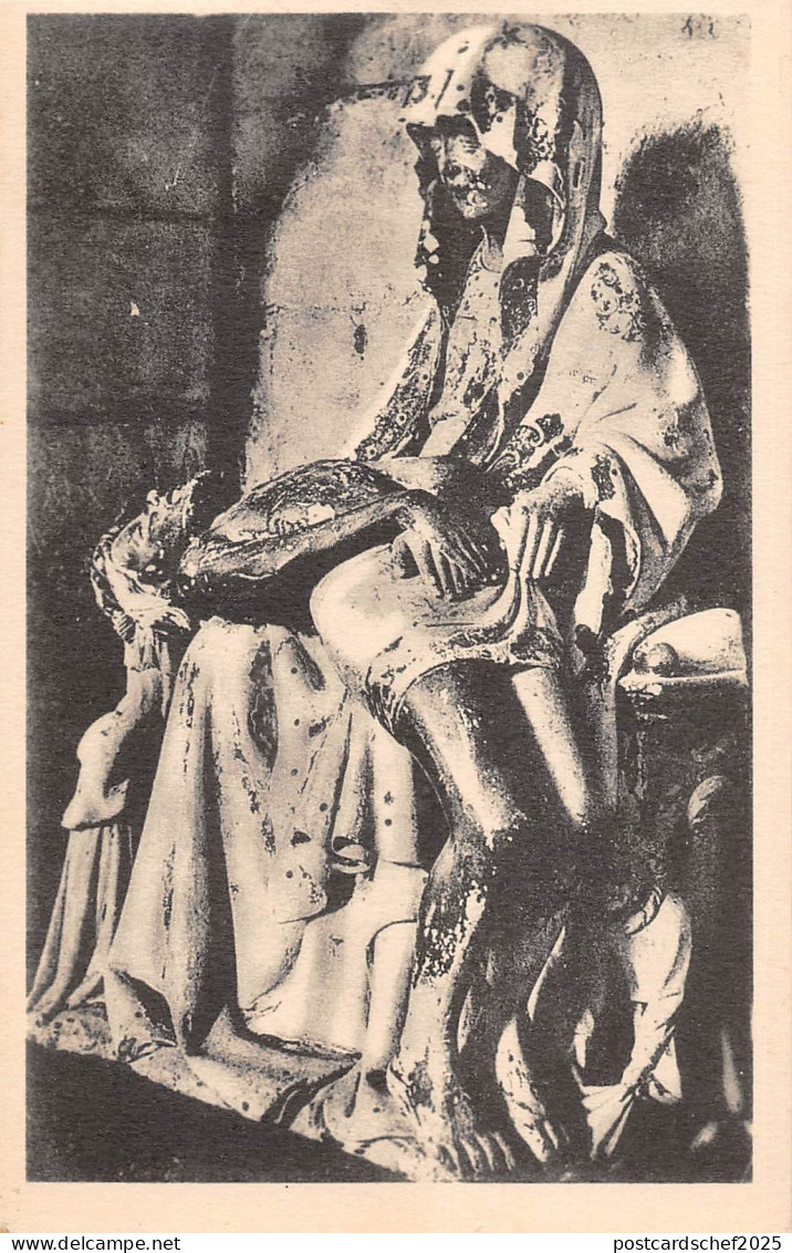 BF5945 eglise de cunault france      France